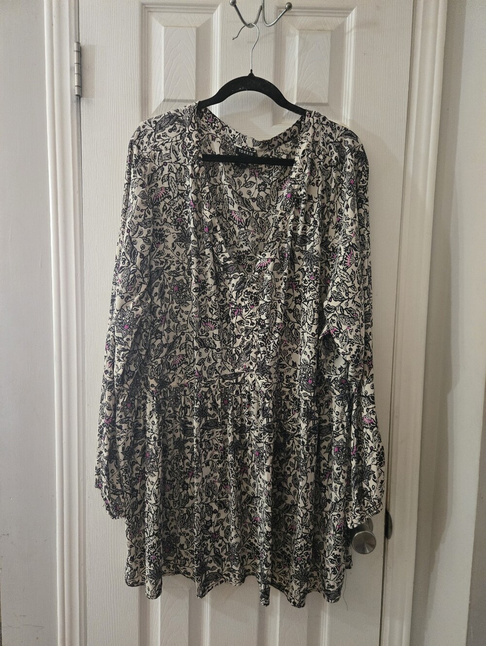 sz 5 Torrid tunic blouse